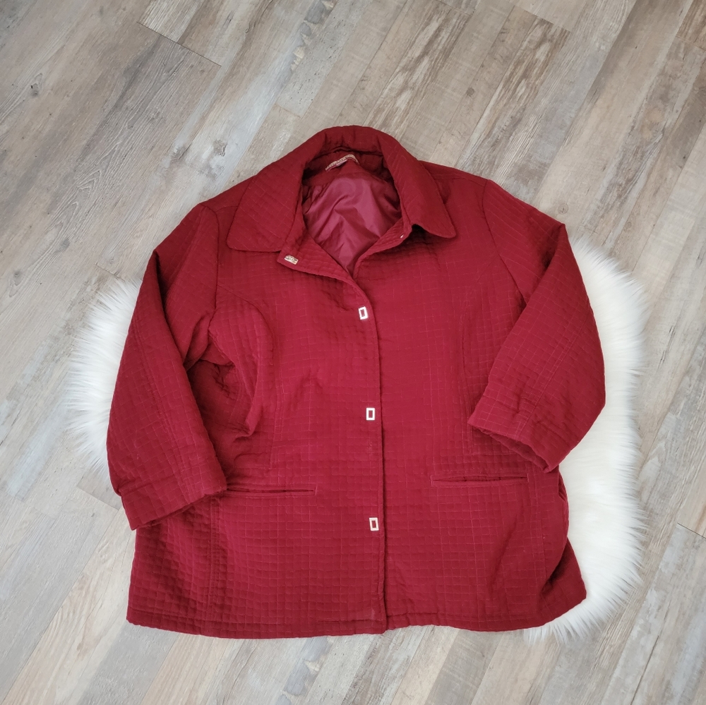 Tudor Court by Haband Red Quilted Snap Button Jacket Size 2X - Picture 3 of 14